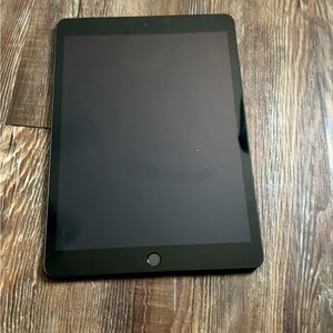 Apple IPad (9th Generation)